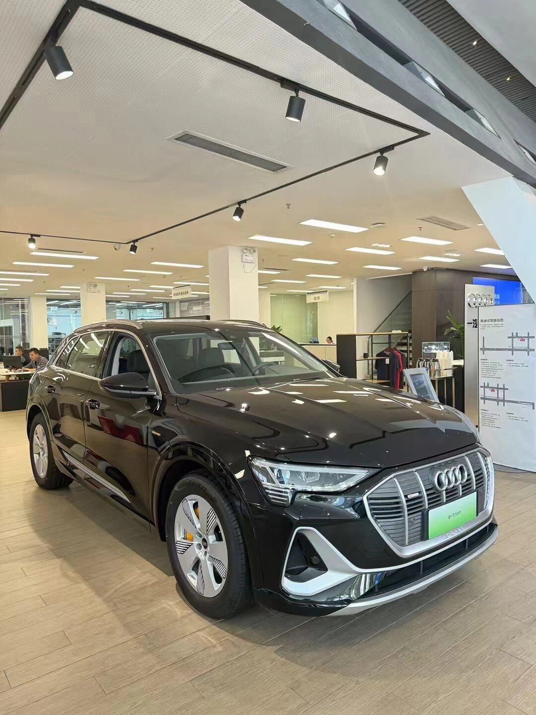 大e-tron落地30 _奥迪q8 e-tron sportback社区_易车社区