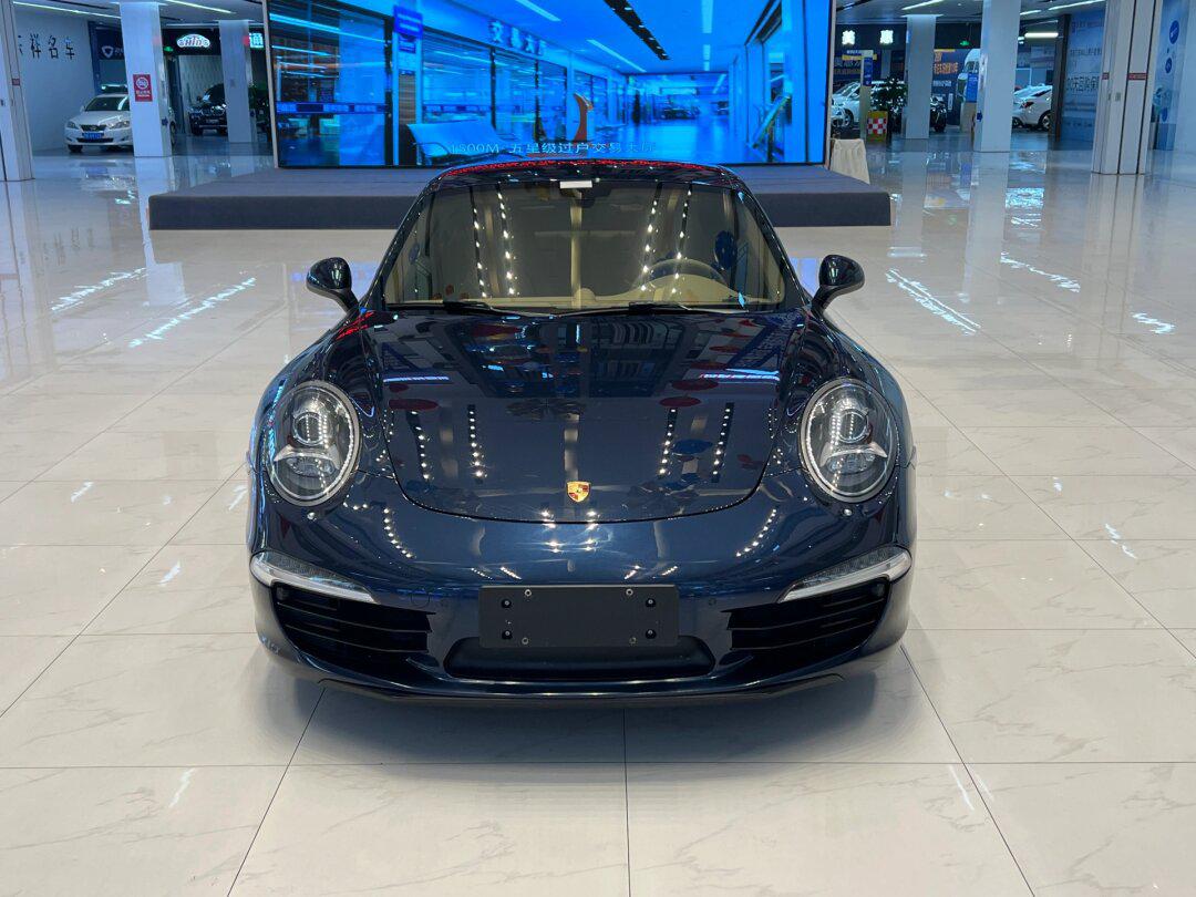 13年保时捷911 卡雷拉 一处补漆 6万公里