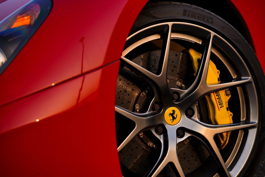 2009年法拉利599 红内红外 法拉利enzo恩佐同款6.0l自吸发动机 法拉