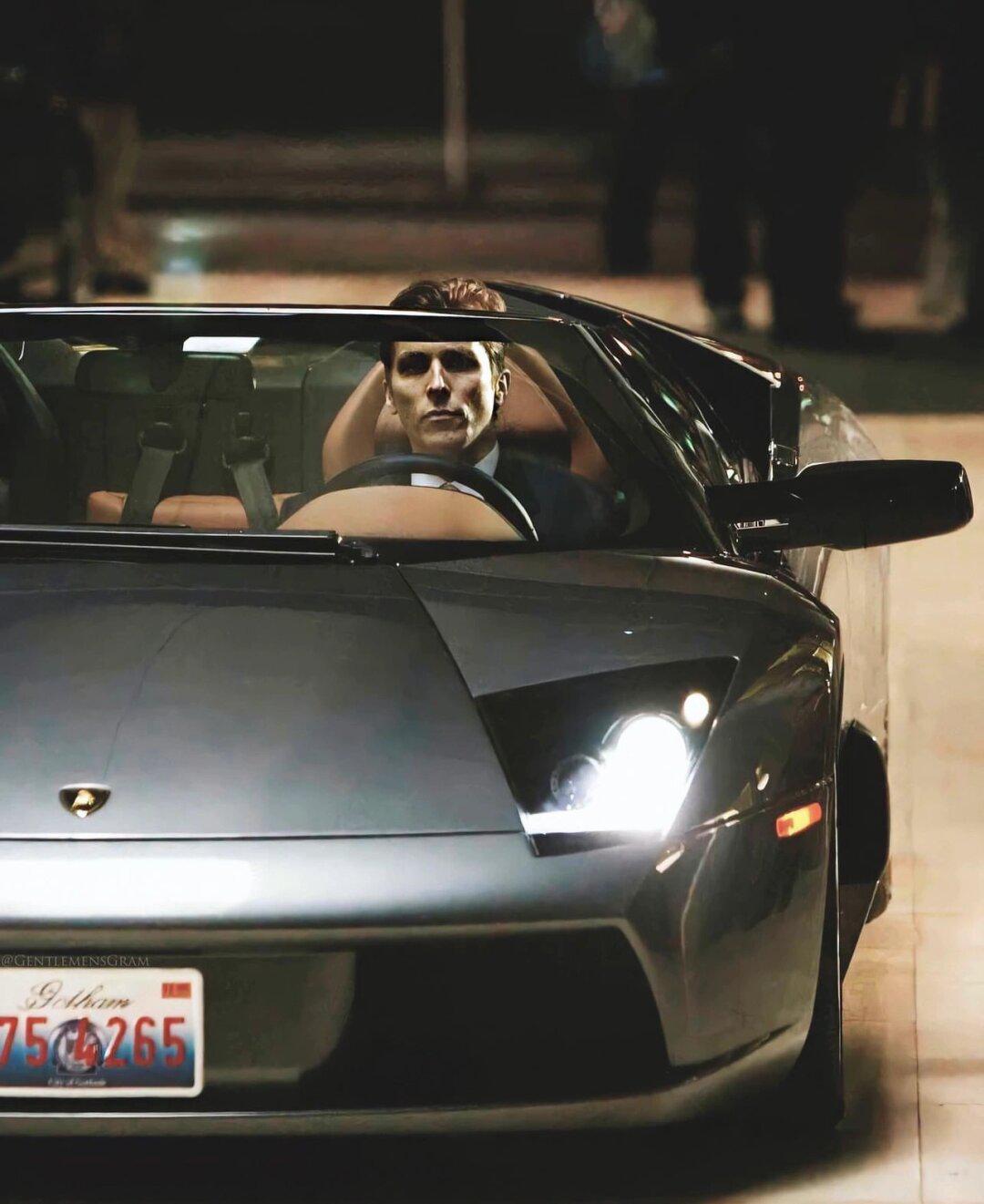 大白天兰博基尼才是低调王者,蝙蝠战车别开!