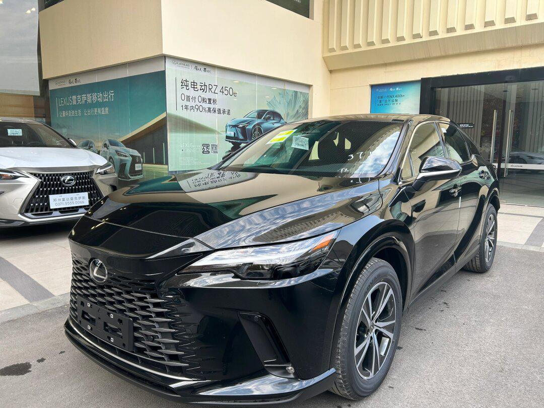 雷克萨斯rx350h黑色混合动力车型