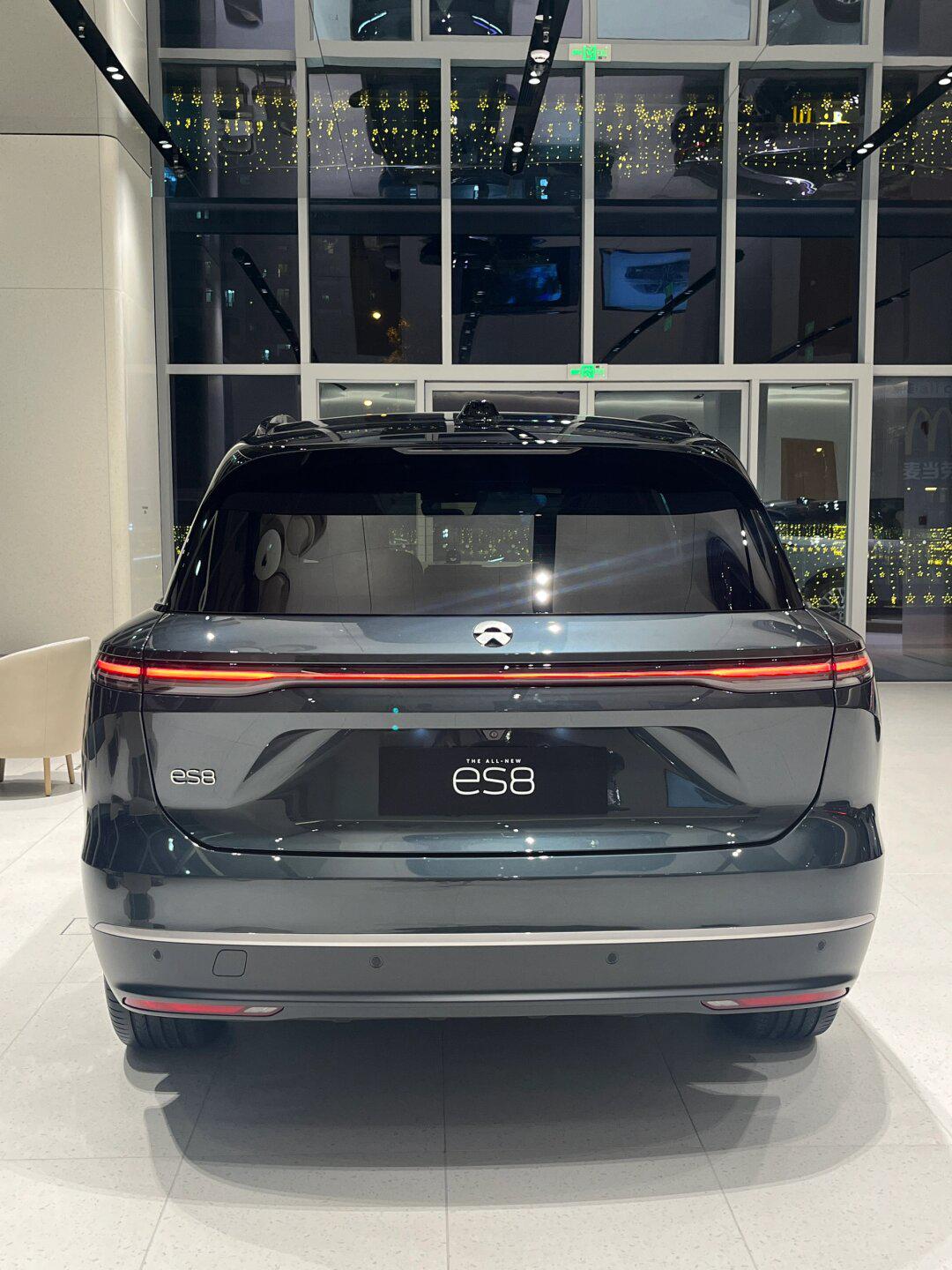 绝美蔚来es8|全新展车到店!