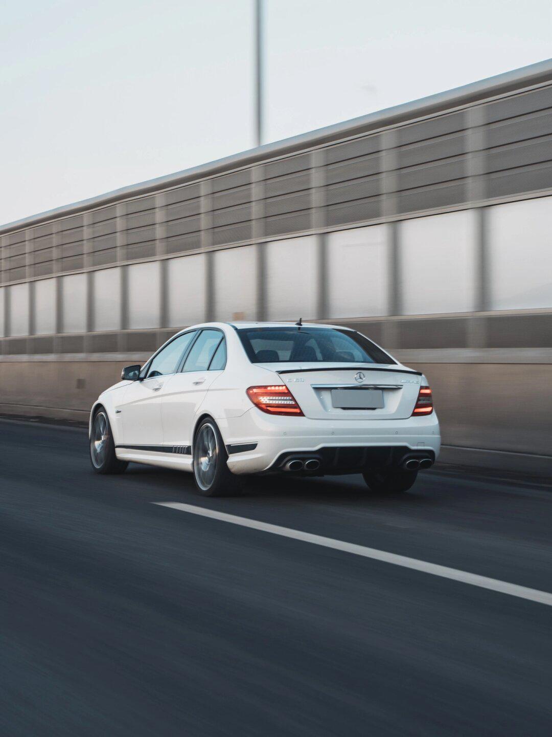 德式肌肉车 奔驰w204 amg c63 507