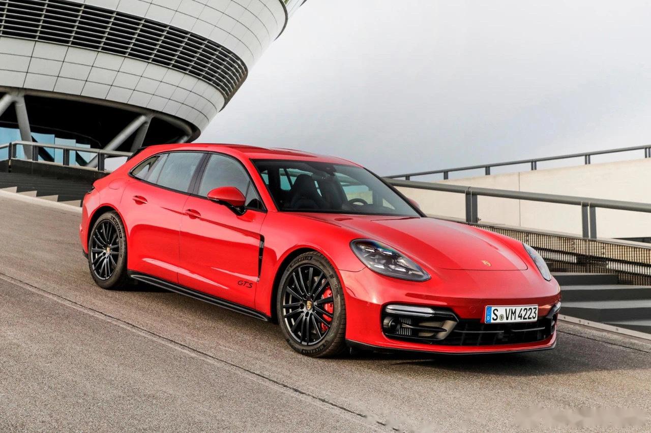 新款保时捷帕拉梅拉发布之后,也带来了一个不好的消息,那就是sport