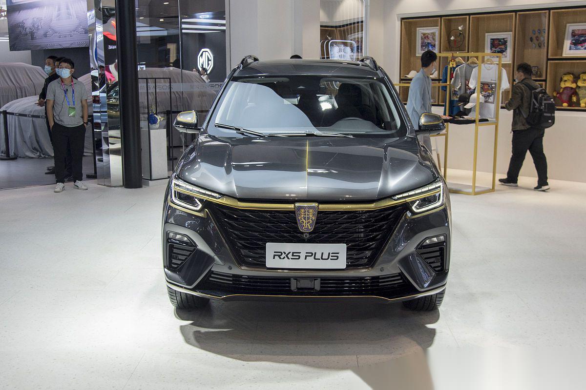 全新荣威rx5plus在安全性能方面实现了飞跃.