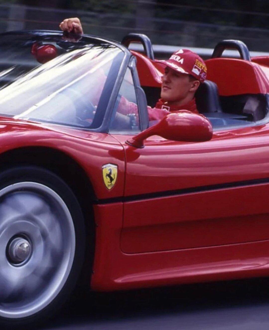 9415车神与传世之车!舒马赫试驾法拉利f50!