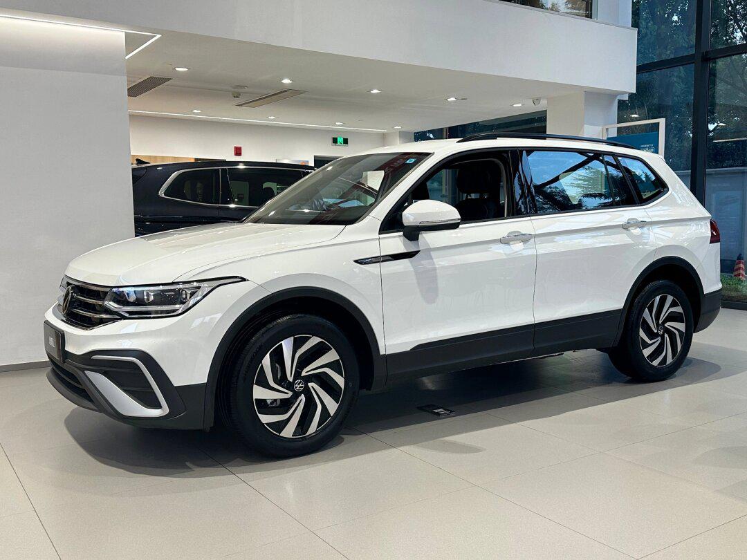 15w左右适合年轻人开的suv—途观l!