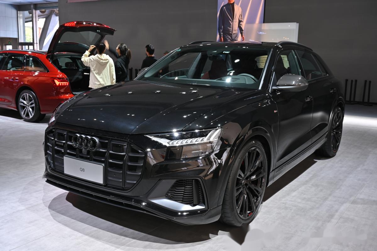 大连奥迪q8限时特惠12.