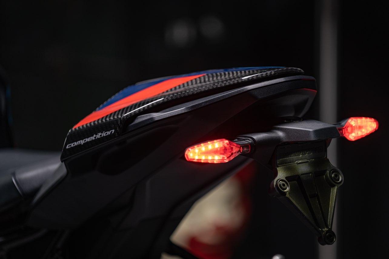 雷霆嘎巴 北京仅此一台 m1000rr 雷霆版