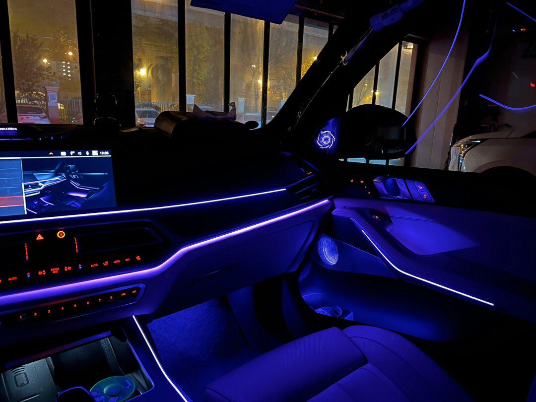 当前位置:>易车>社区>宝马x7社区>宝马x7氛围灯发光盖板>