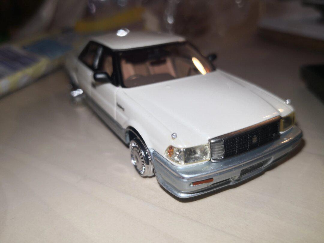 丰田皇冠8代 s130系