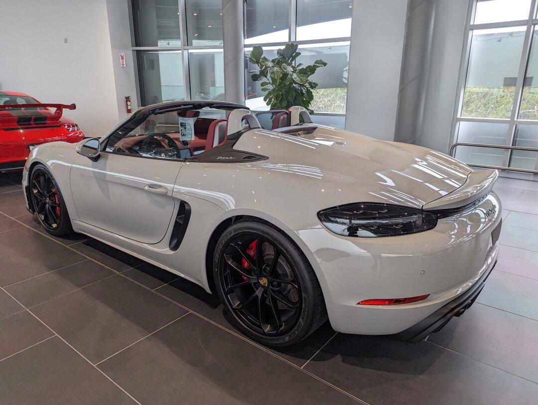 2023保时捷718 spyder