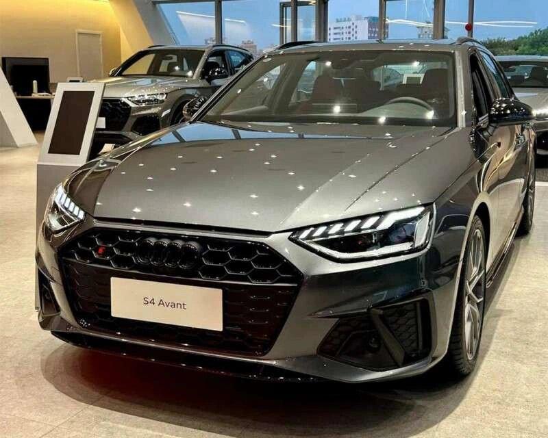 奥迪 s4 avant6015天云灰