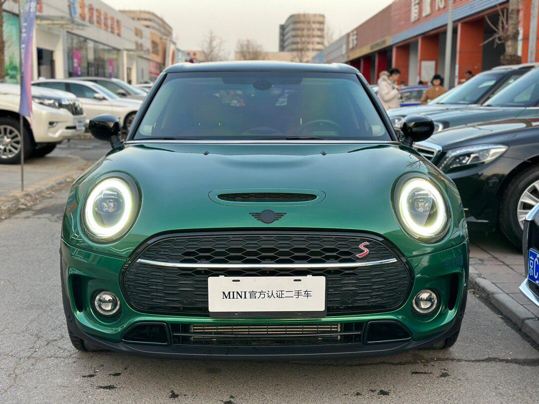 2022款 2021年上牌 mini clubman 2.0t鉴赏家 英伦绿 麦
