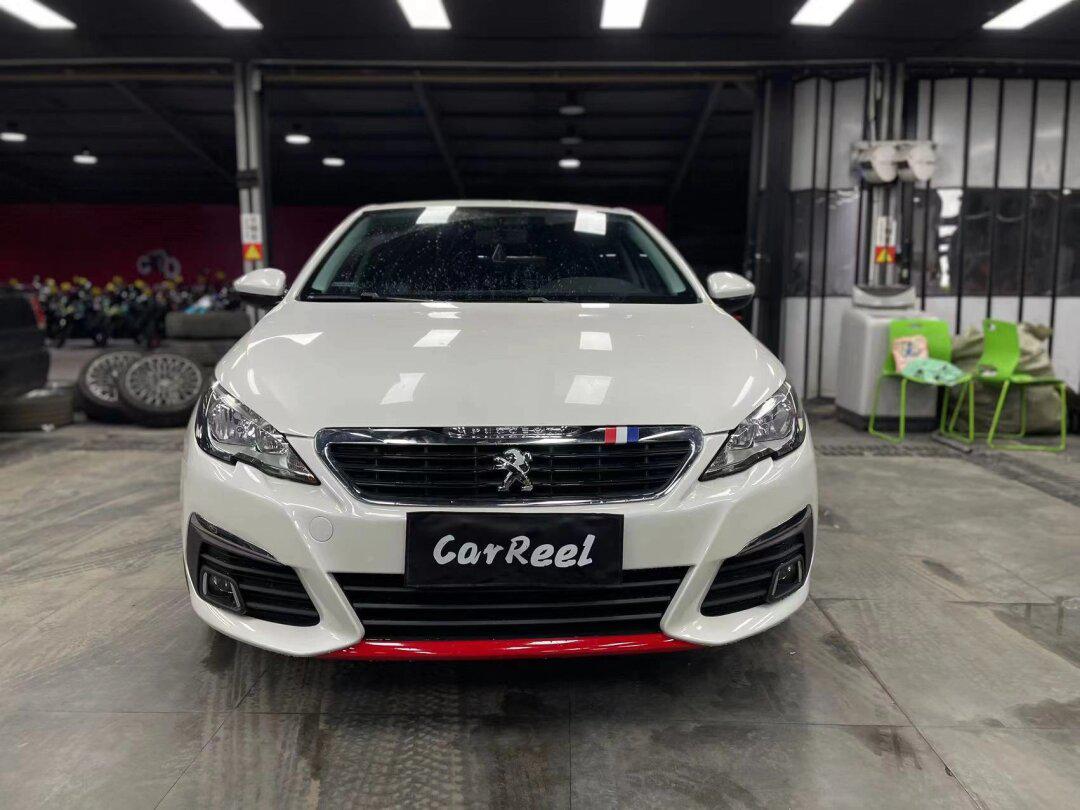 标致308s更换前脸