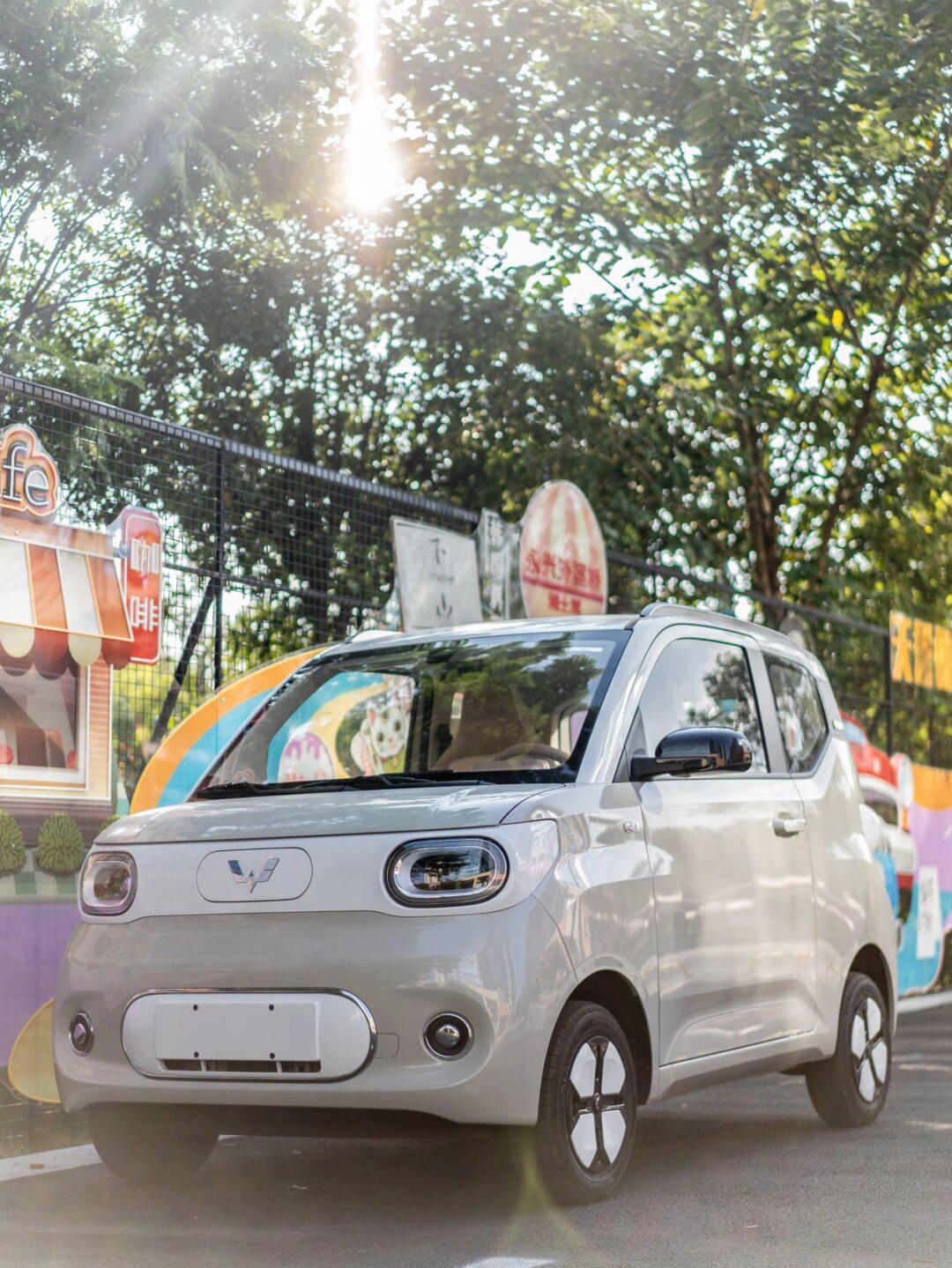 社交名片:五菱宏光miniev 第三代马卡龙