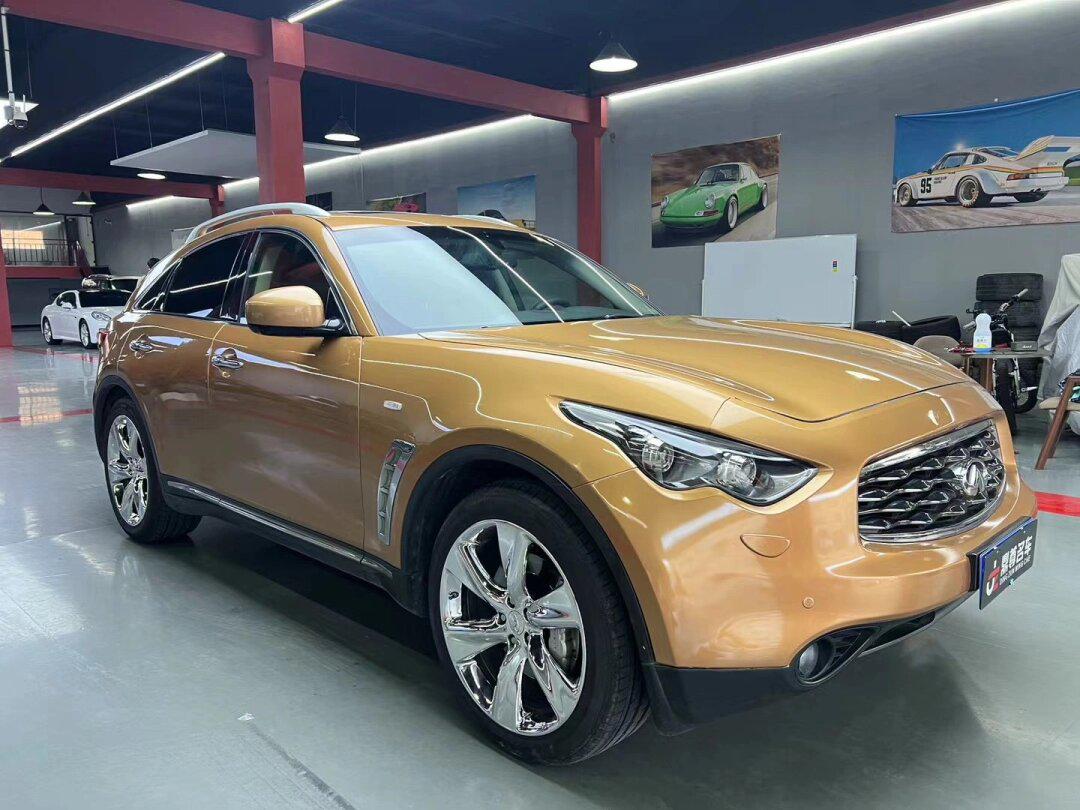 11年英菲尼迪fx50s 后期431p版本 5.0 v8