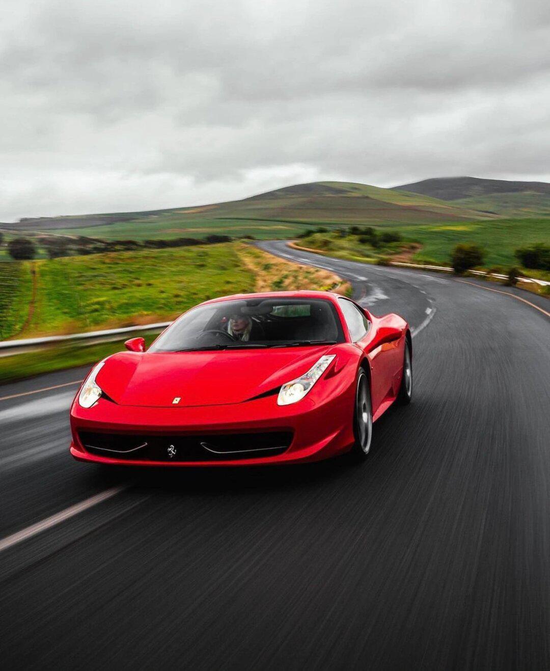 9415红色经典法拉利458 italia展现一代传承