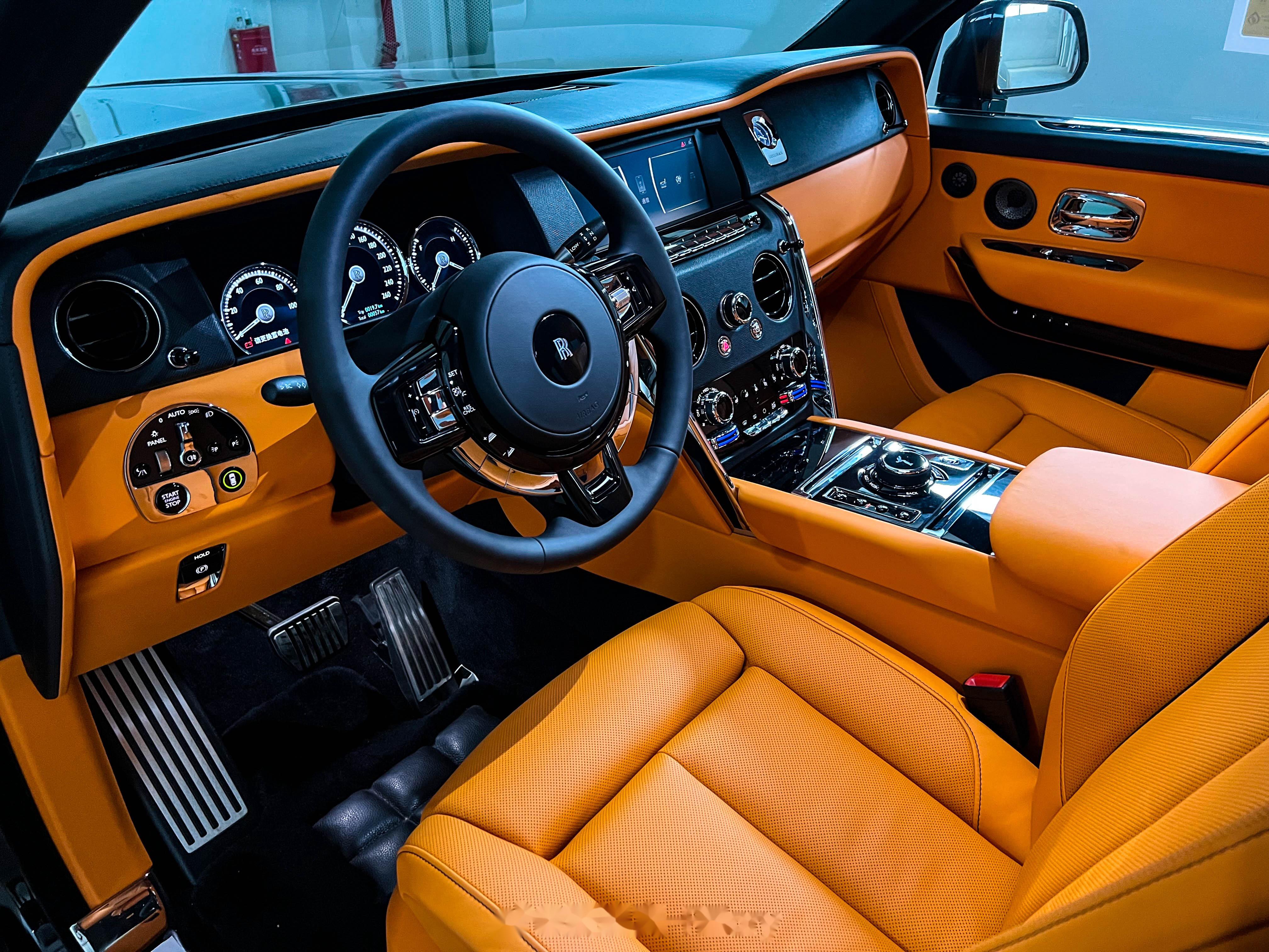 现在平行进口所有的库里南都走了海南免税路线 2023款库里南 欧版