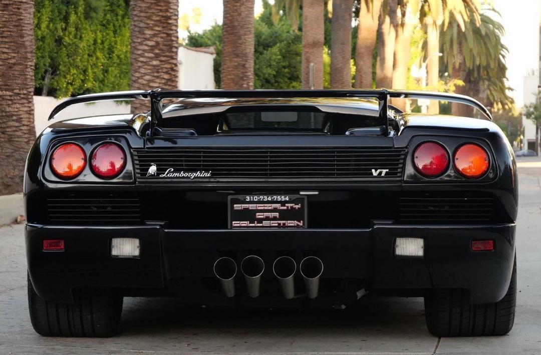 兰博基尼第二代diablo vt roadster,20世纪90年代诞生的传奇超