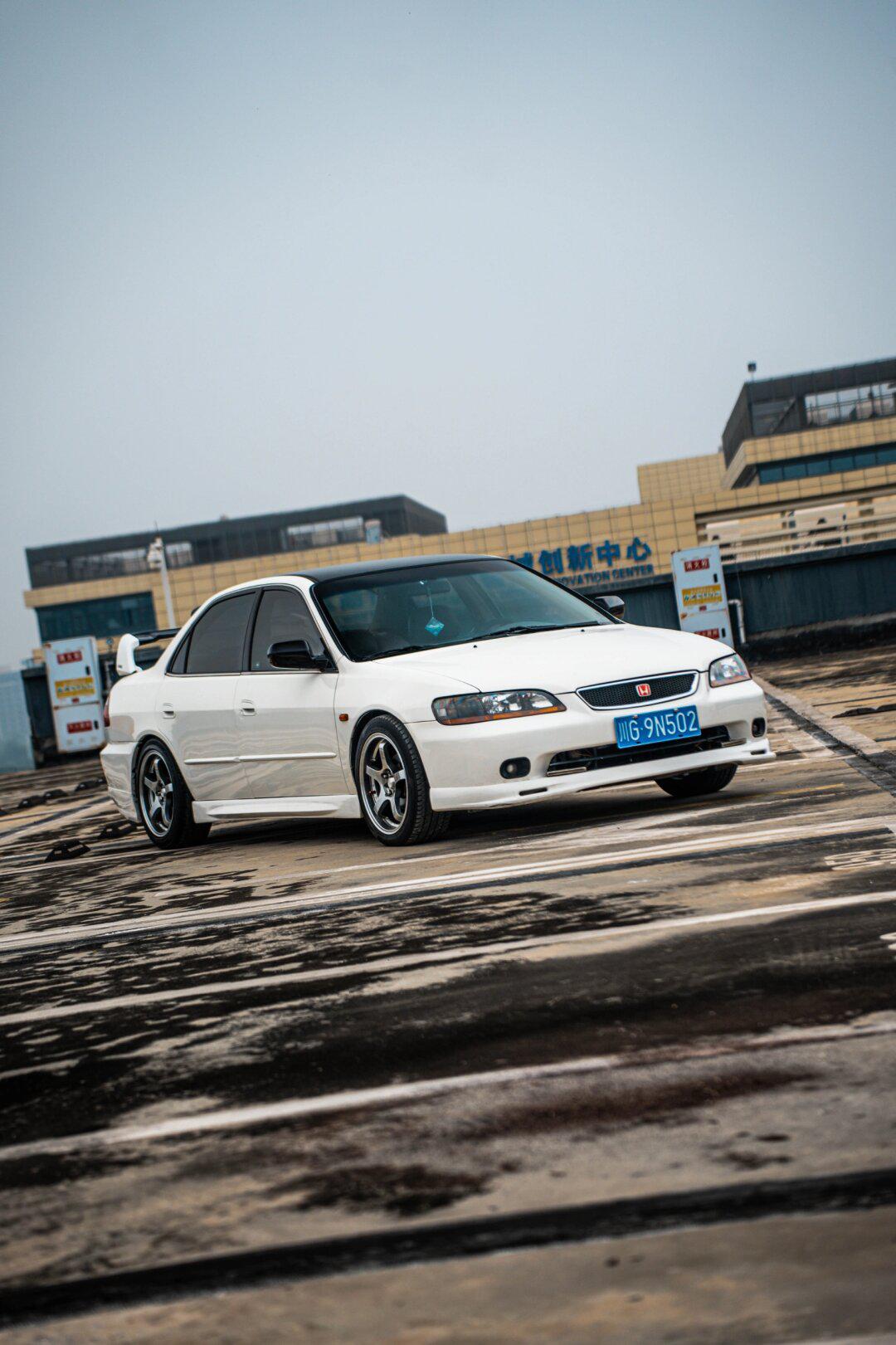 六代本田雅阁-cg5