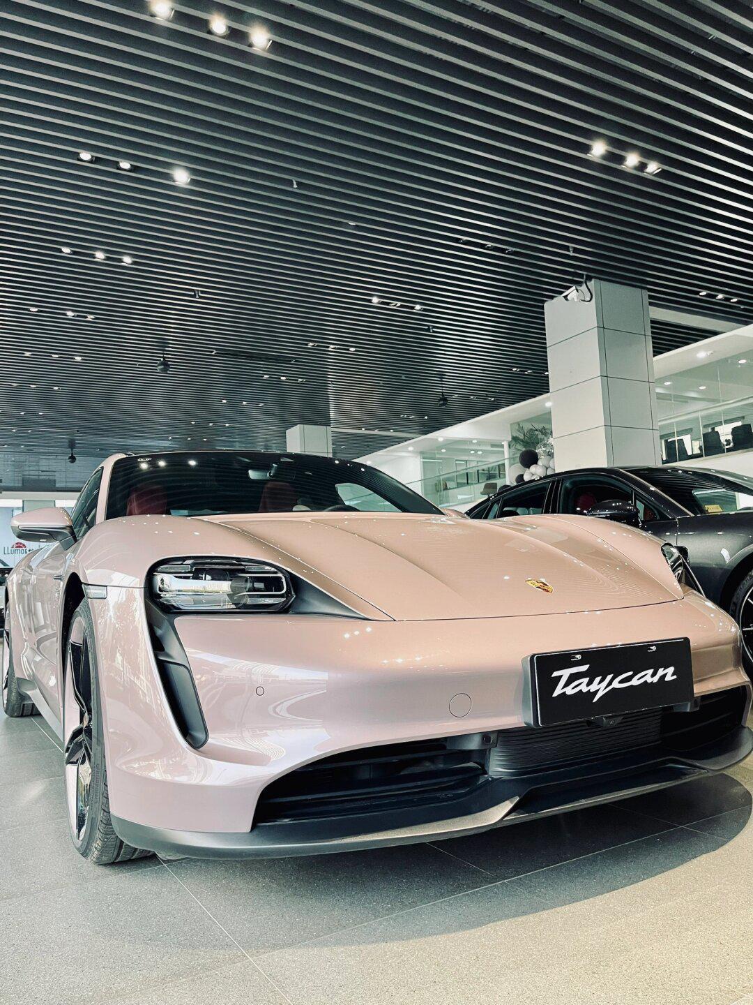 taycan免购置税倒计时!冰莓粉入手的好机会!