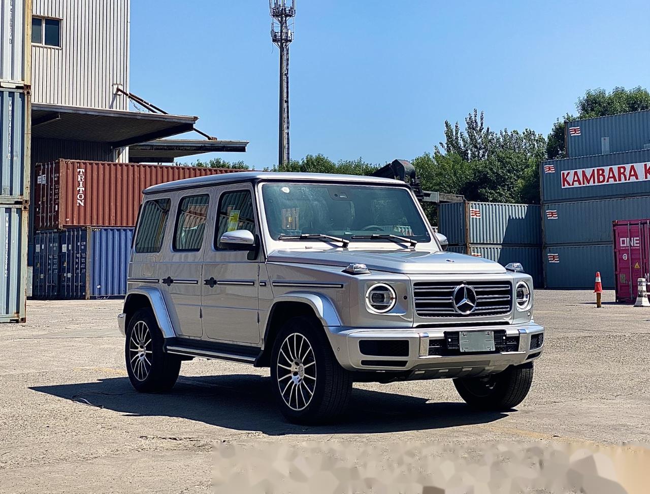 灰色两台特价g400d 都是170多万 喜欢您来 黑色棕内黑色黑内小_奔驰g