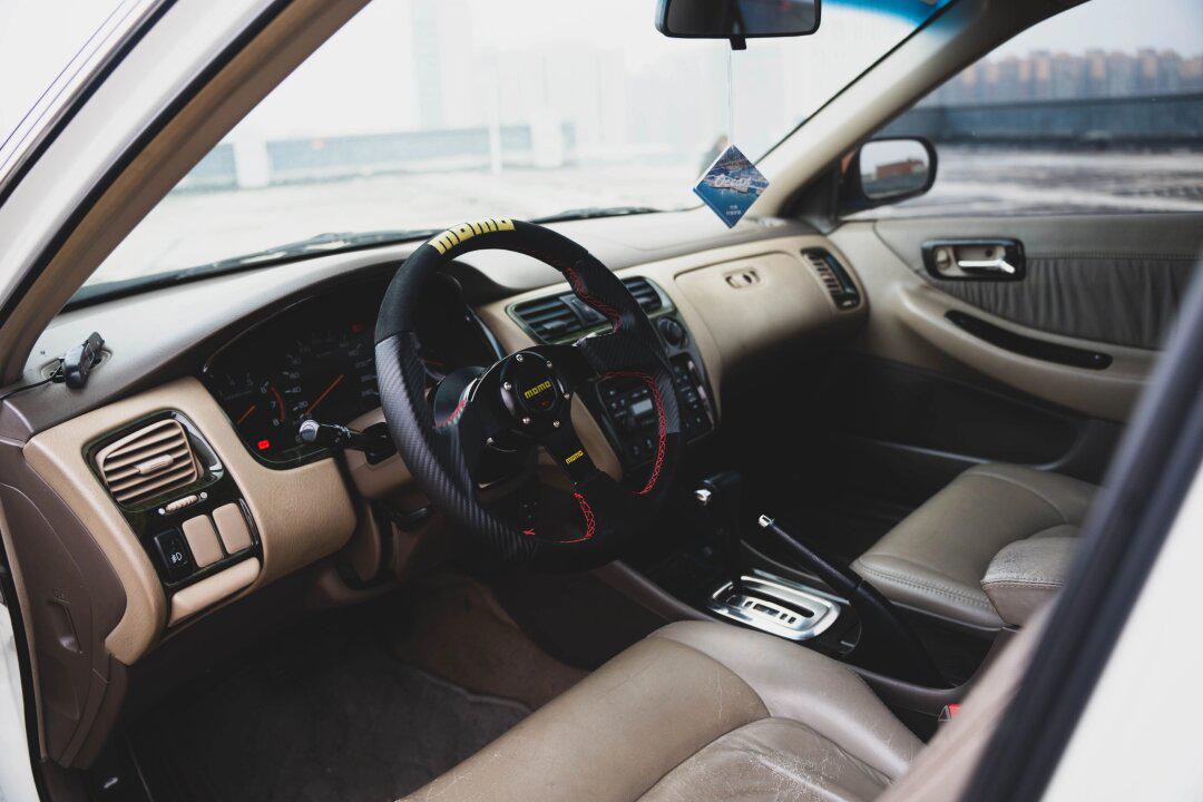 六代本田雅阁-cg5