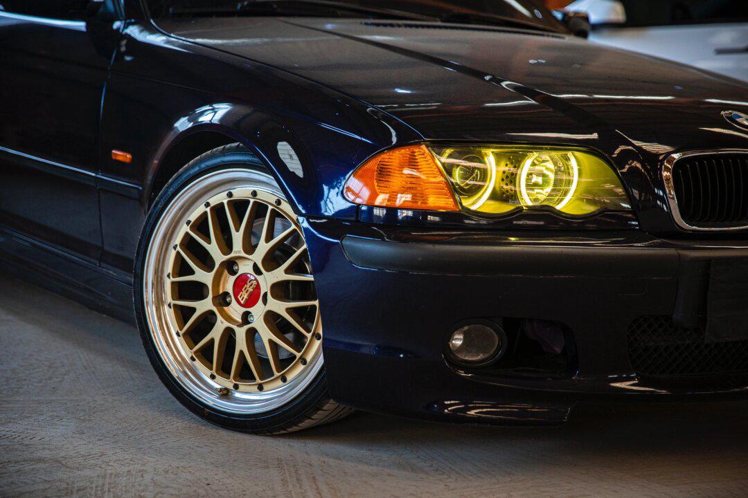 一部驾驶乐趣十足的手动e46 325i