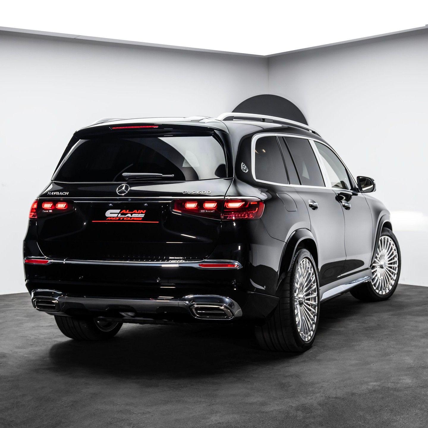 2024梅赛德斯-迈巴赫gls600 你能想到什么去形容它?尖端科技?