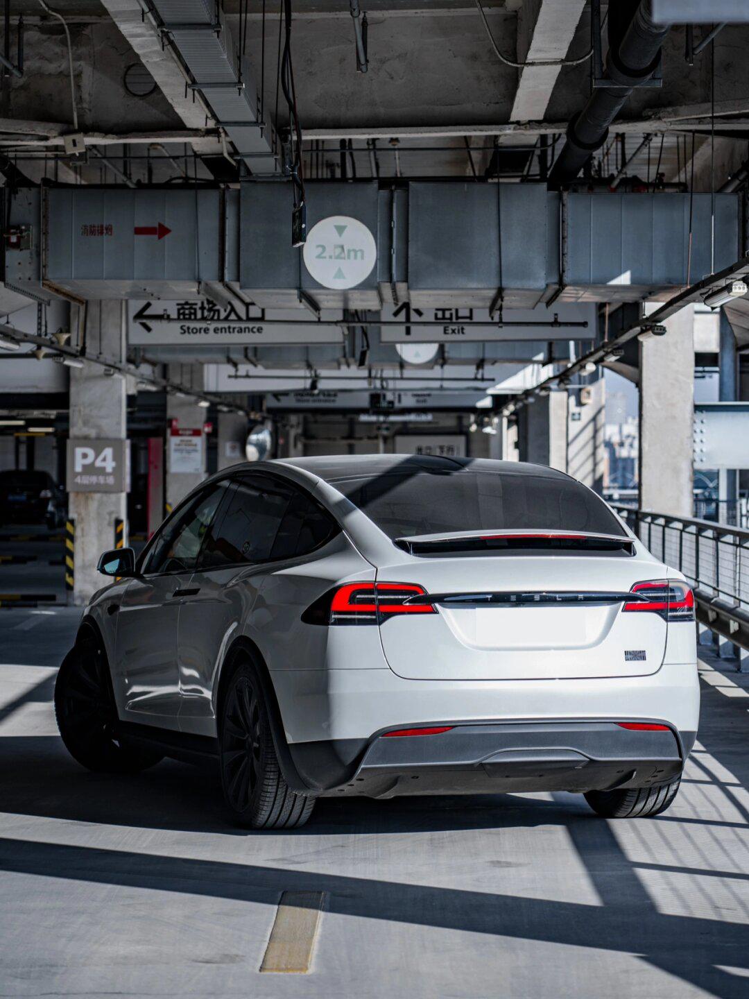 未来的驾驶方式|model x plaid