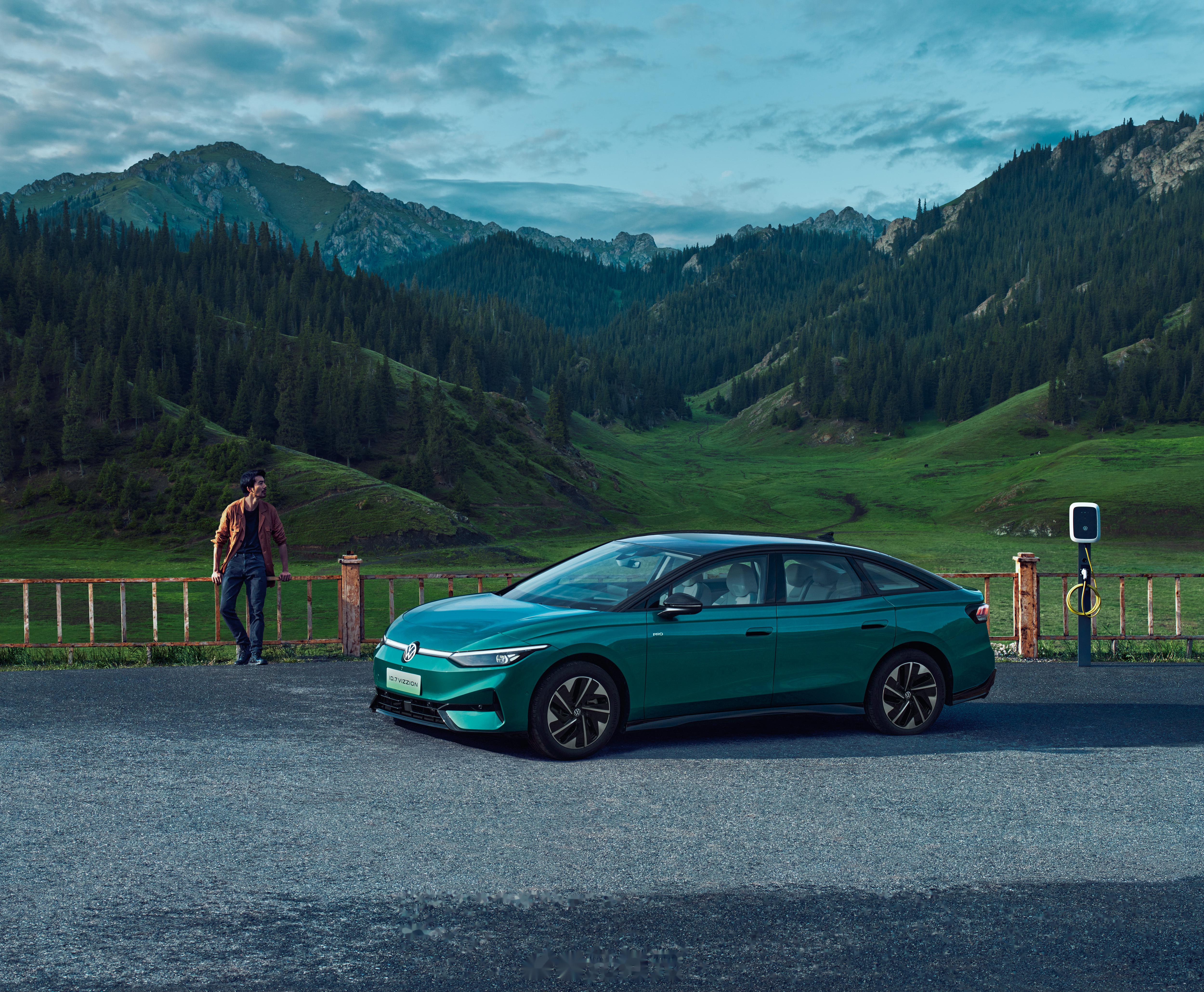 一汽-大众id.7 vizzion,千呼万唤,合资老牌纯电b级轿车id.7 vi