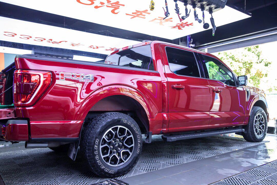 福特f150 fx4打造真正的越野王者!