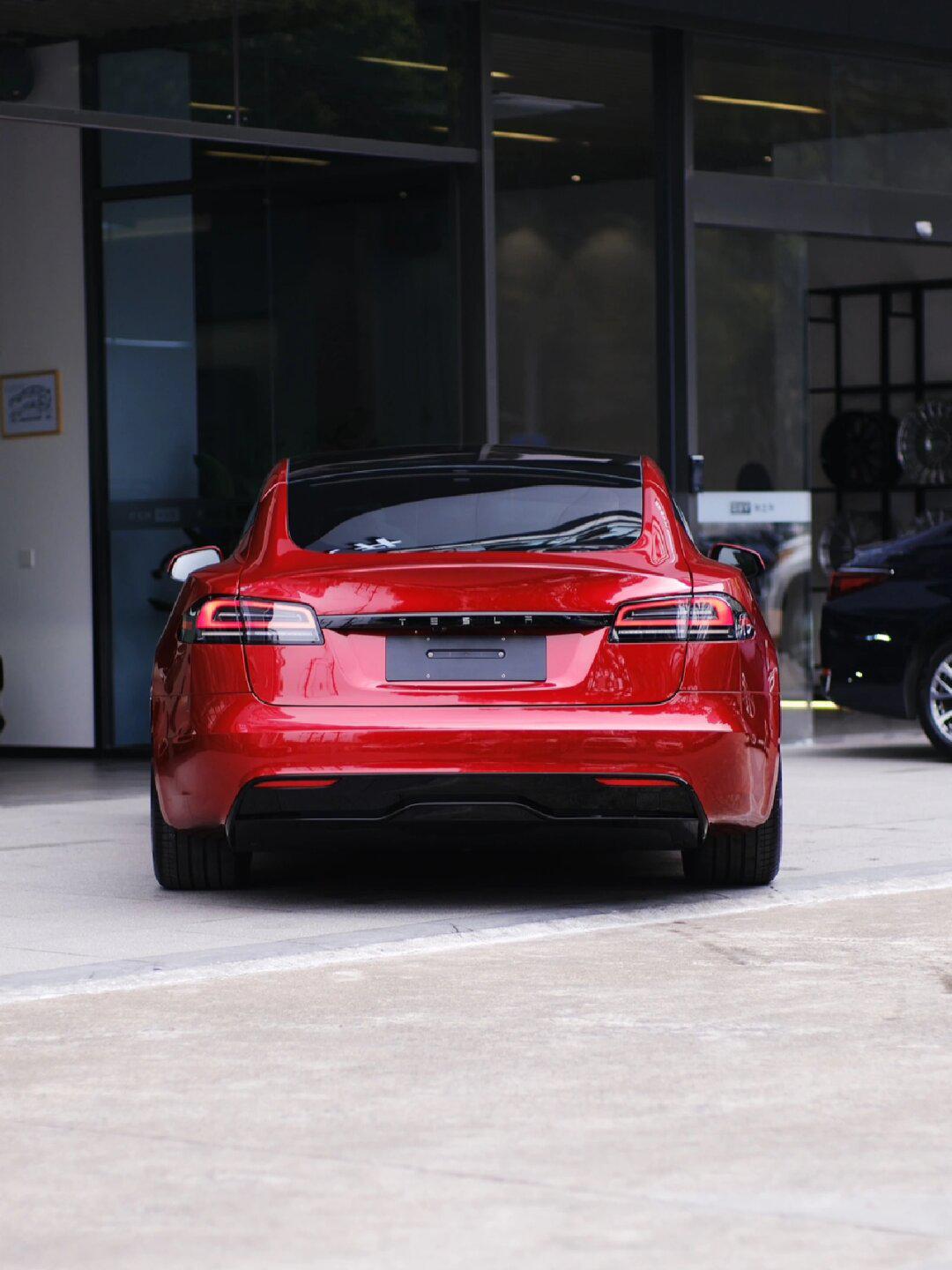 当前位置:>易车>社区>models社区>特斯拉models|威固v10隐形车衣>