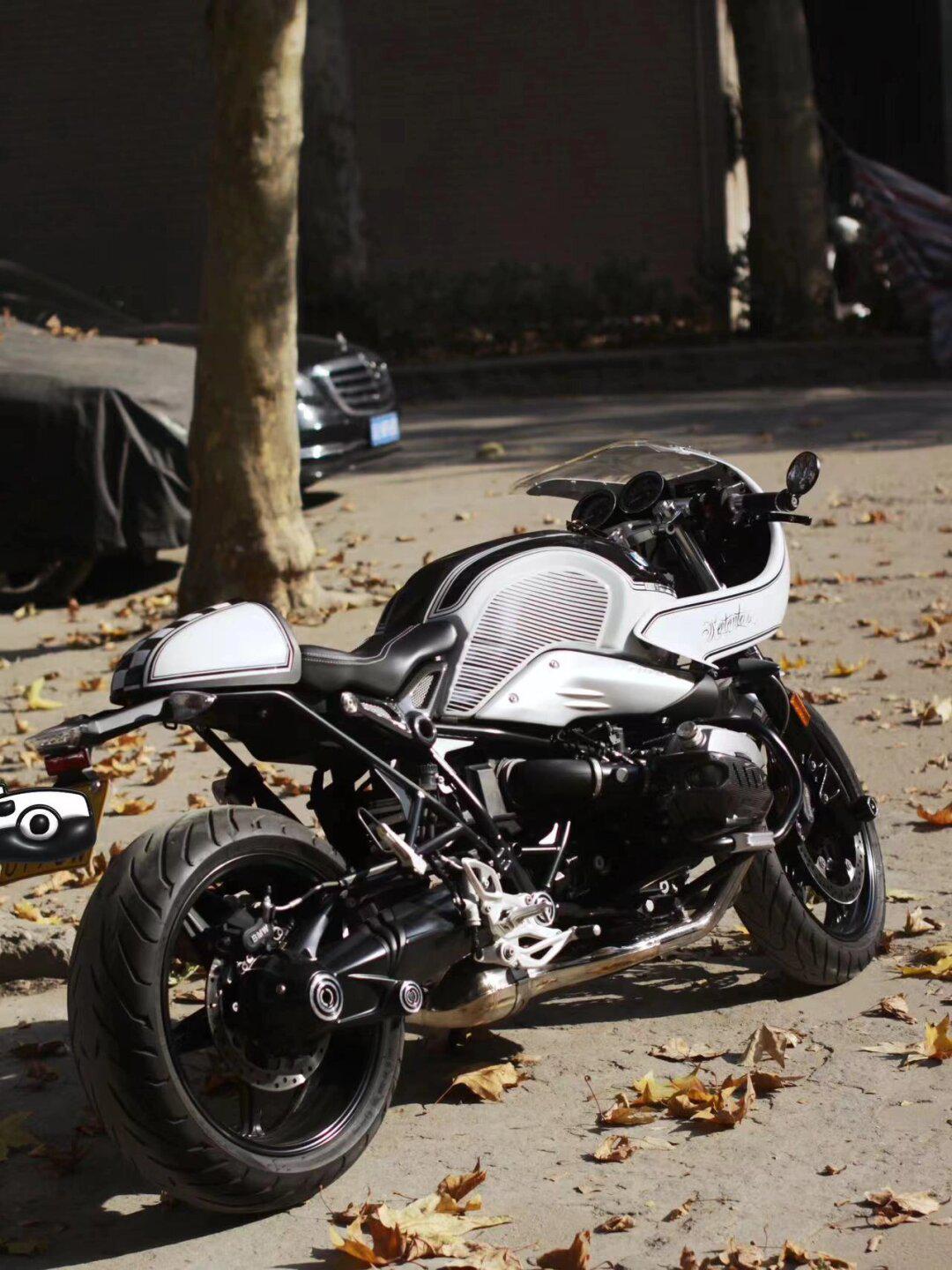 宝马拿铁经典复古猪头罩改装73