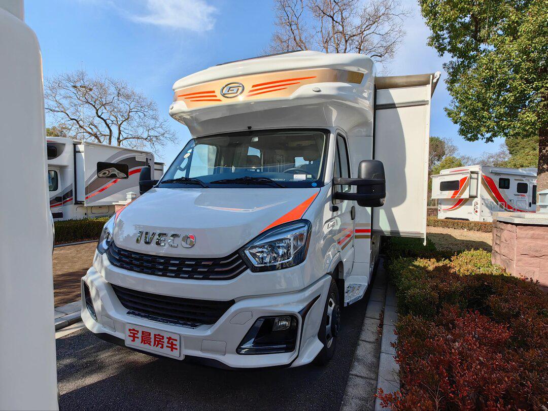 库存车特价销售 房车推荐 原价55.8万 现在首付仅需17.