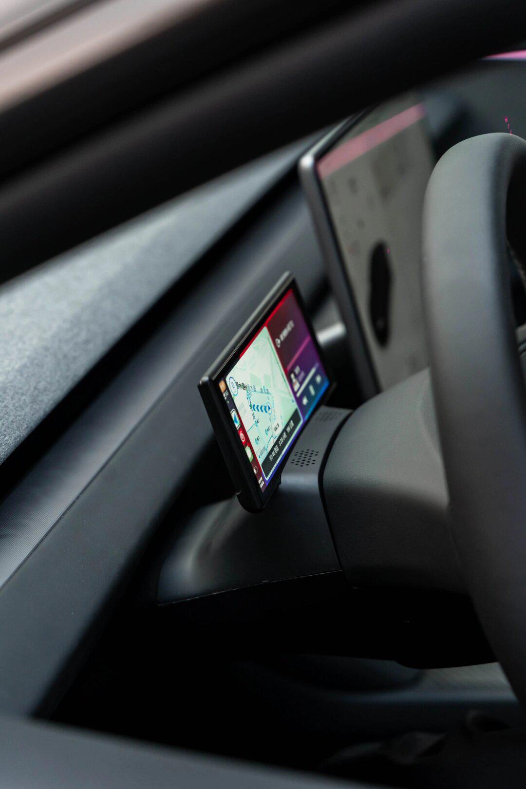 焕新版的特斯拉屏幕来啦啦啦