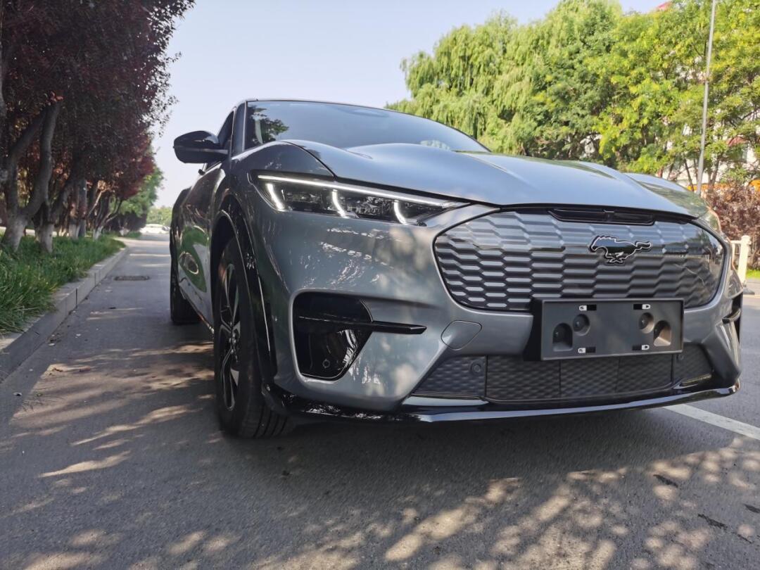 油车转电车,驾驶乐趣竟更多了 原来我开的是锐志,2014年买的,用了九年