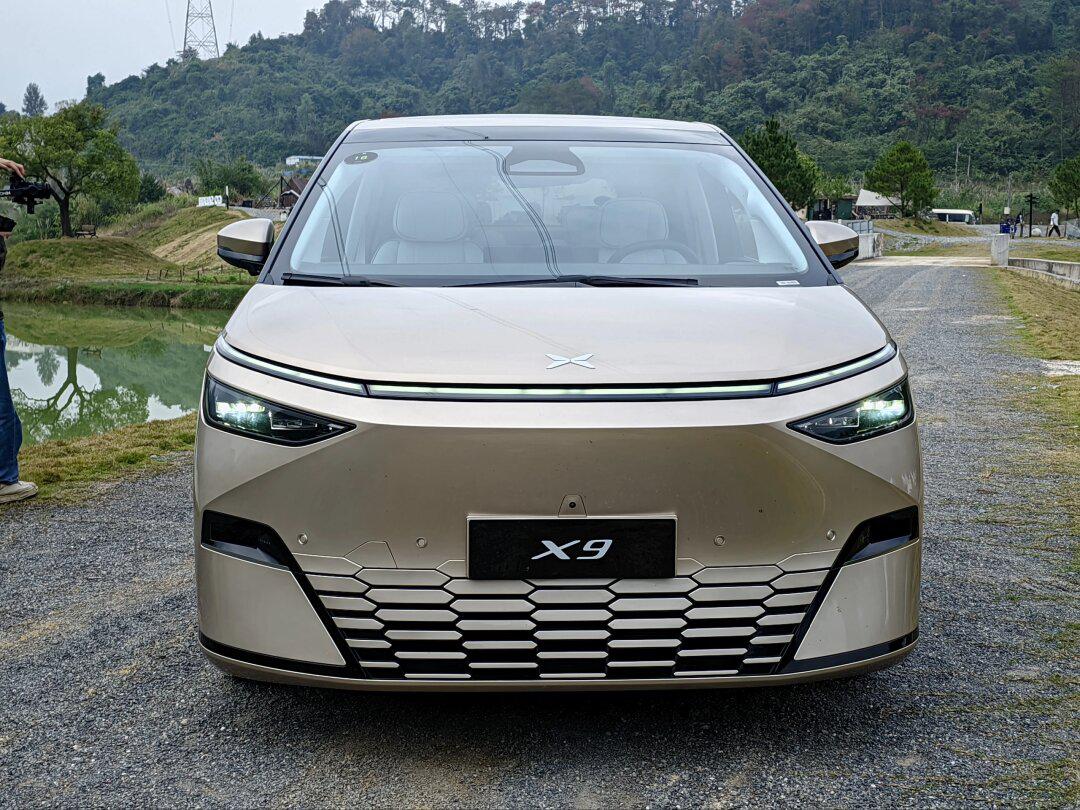 小鹏x9试后体验:集大成者