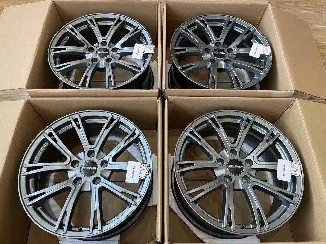 做10000套轮毂第564套宝马3系哑光枪灰18寸