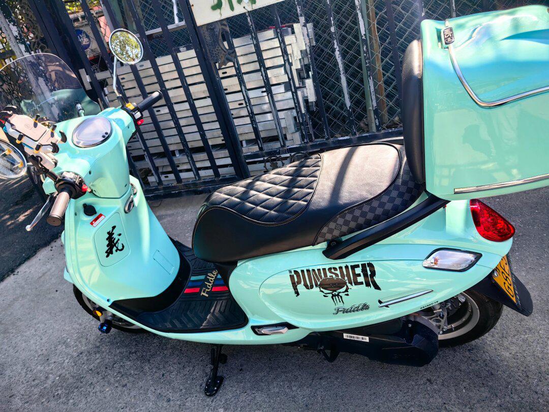 帅气的摩托车9315三阳飞度五改装坐垫