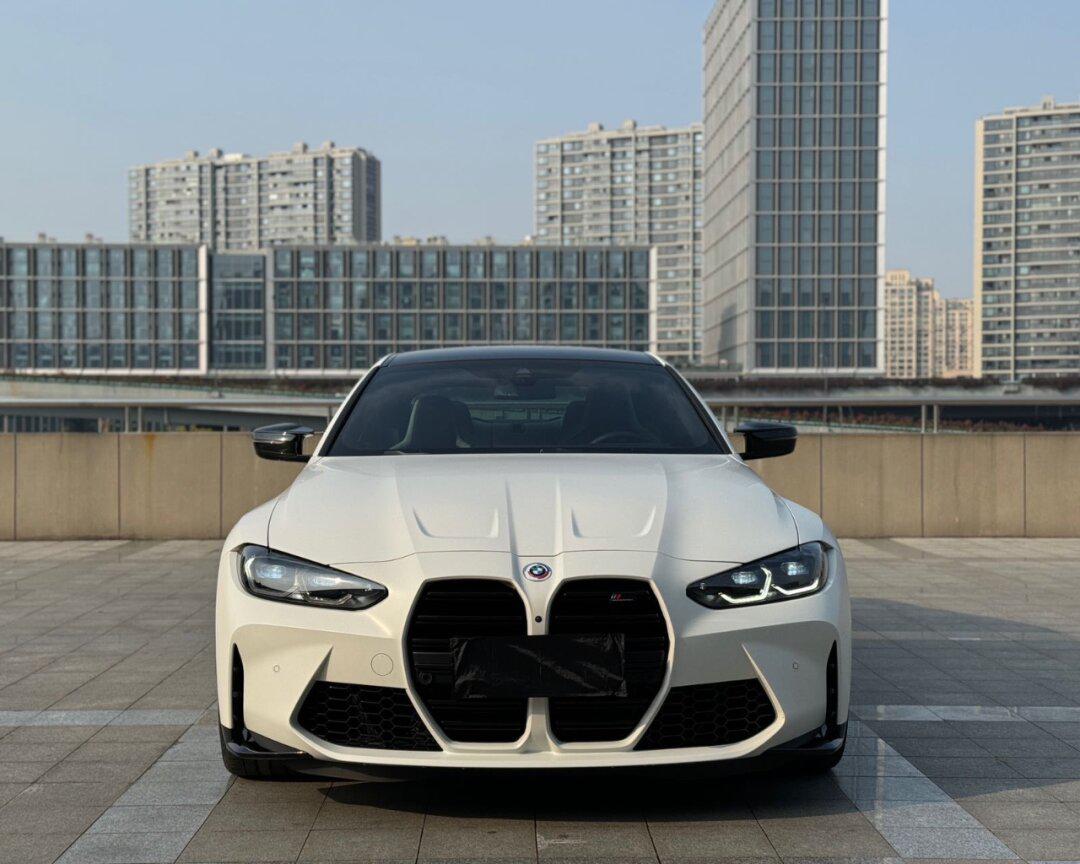 宝马m4 2023款 双门轿跑 m xdrive 雷霆版
