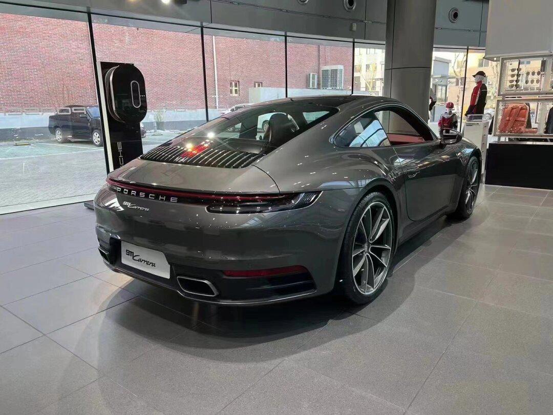 哇,911玛瑙灰也太酷了吧_保时捷911社区_易车社区
