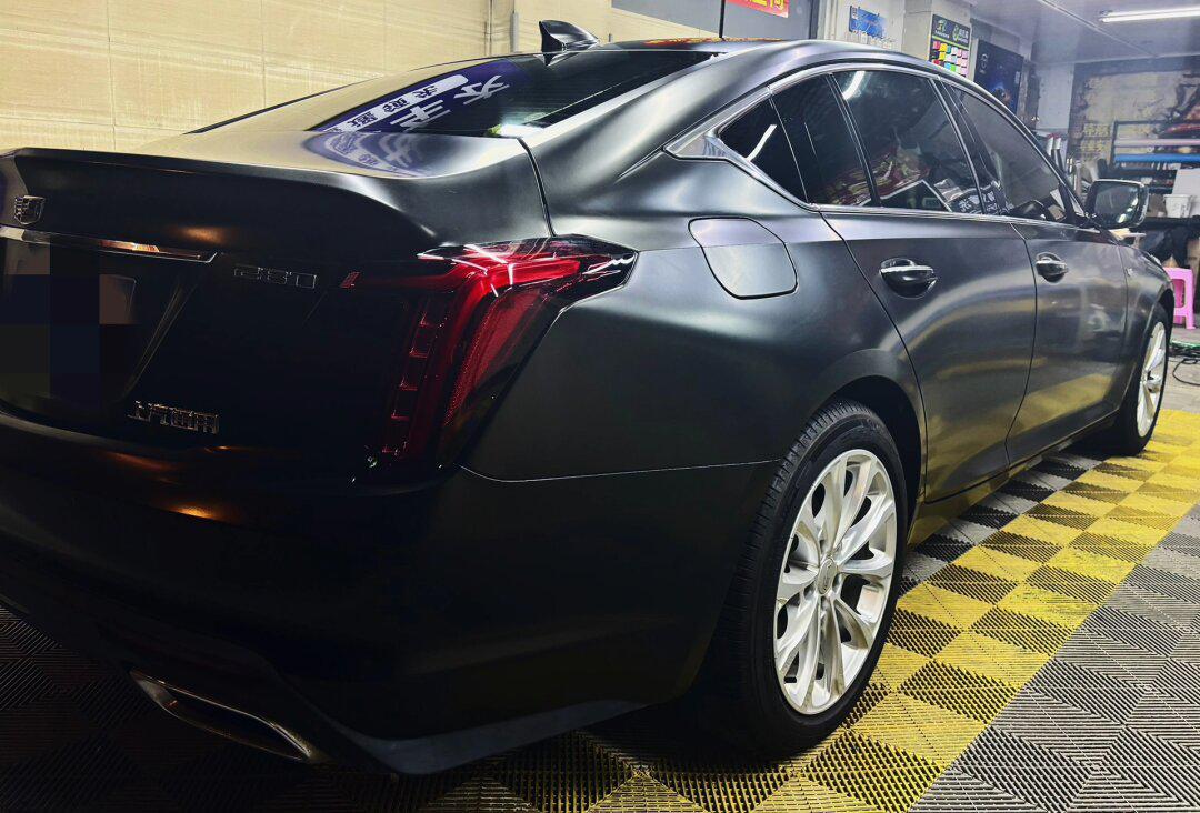 91宁德汽车贴膜12.20号凯迪拉克ct5电光黑