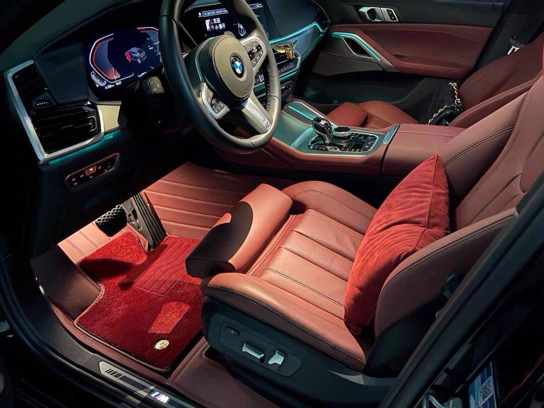宝马内饰这样装饰简直可以鲨疯