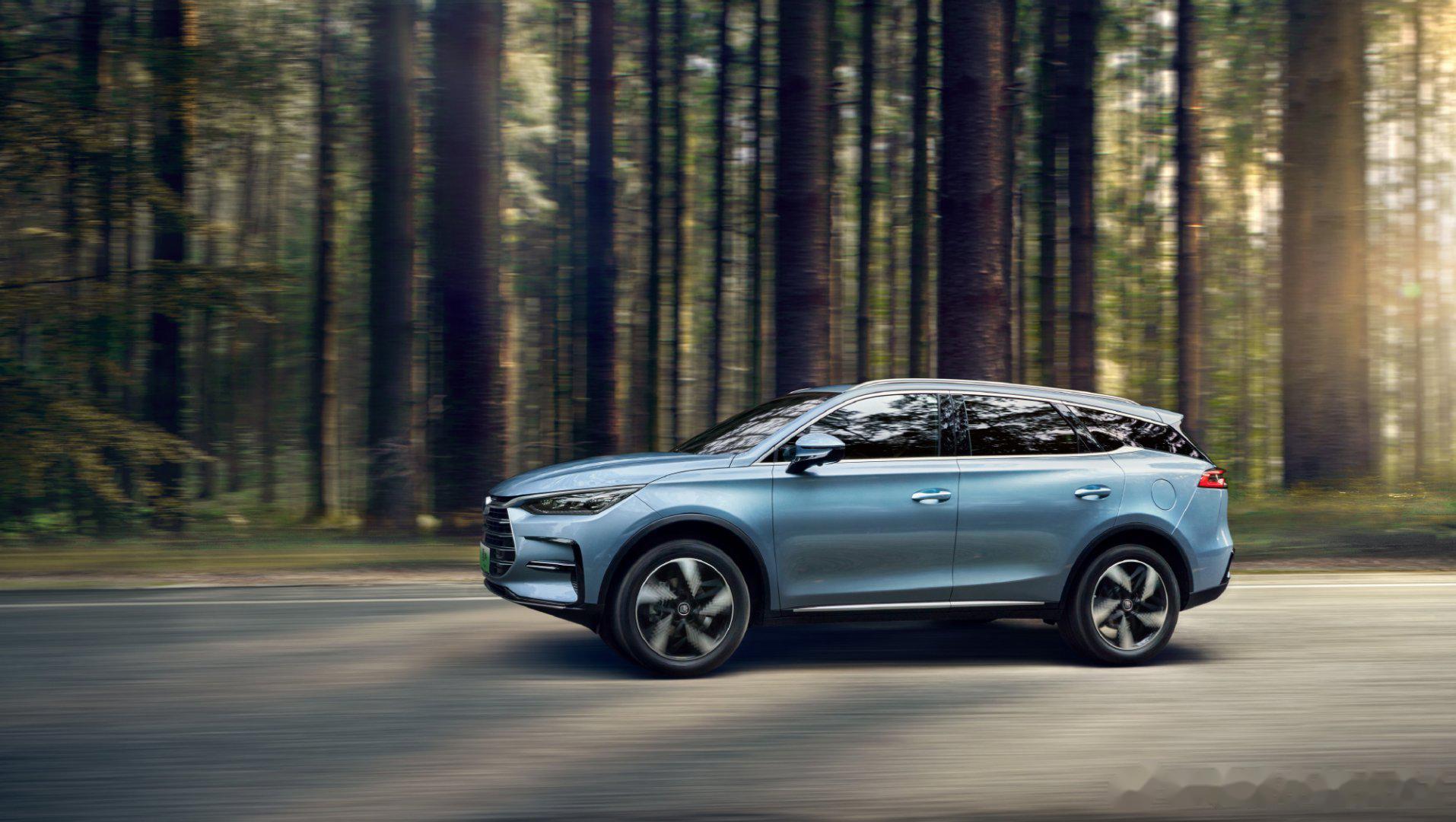 比亚迪汉唐是一款备受瞩目的新能源汽车,它凭借出色的外观设计,先进的