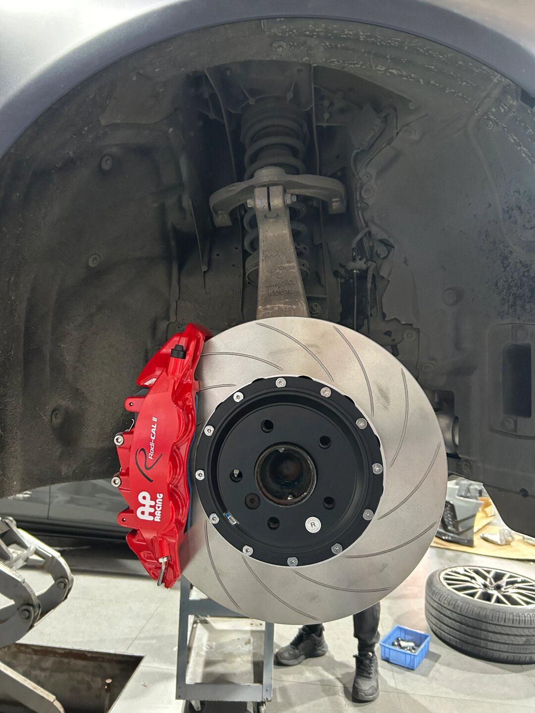 宝马5系卡钳案例