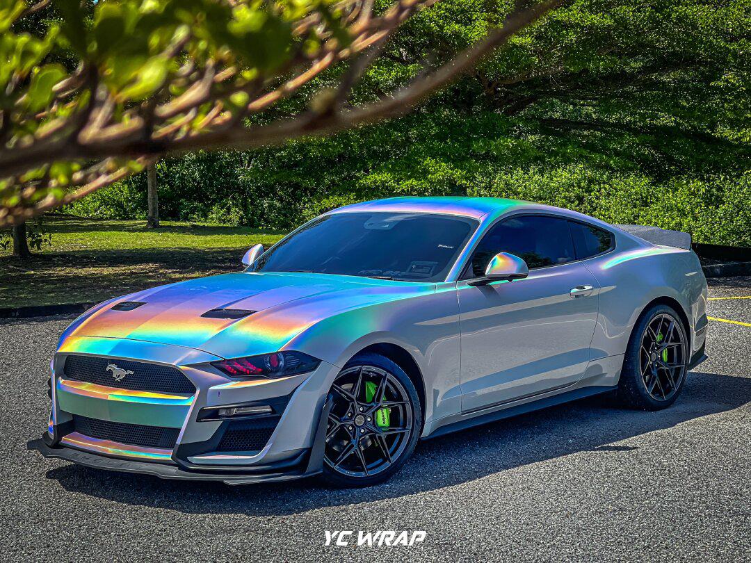 ford mustang改色贴膜案例(液态镭射白)