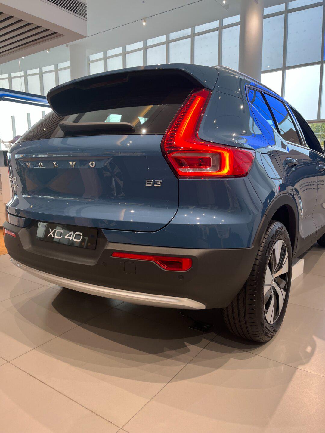 09和沃尔沃xc40一起过圣诞吧