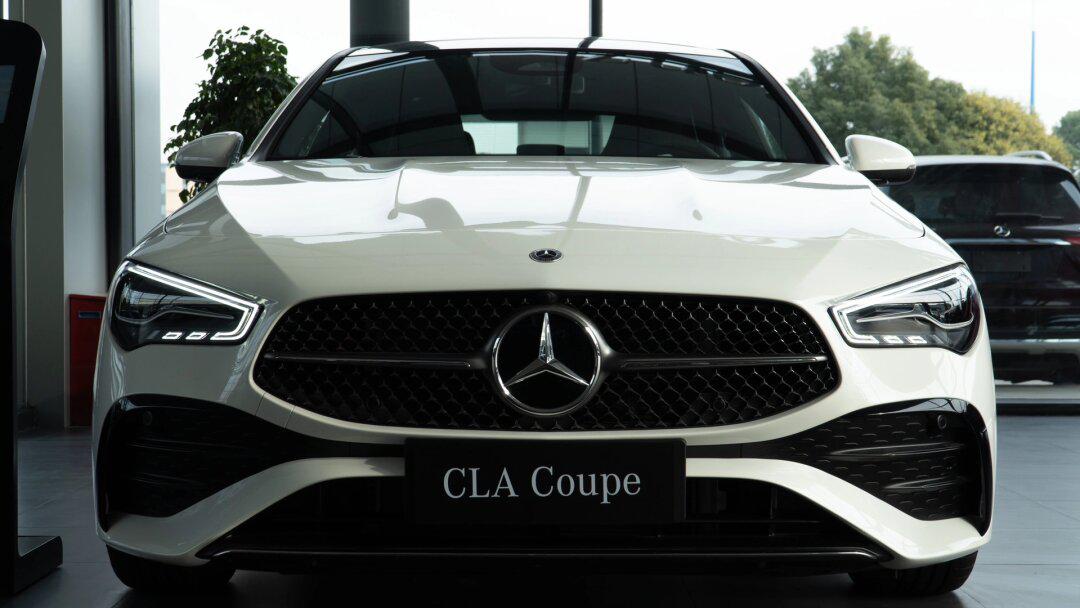 现车一枚4门轿跑,颜值担当_奔驰cla级社区_易车社区